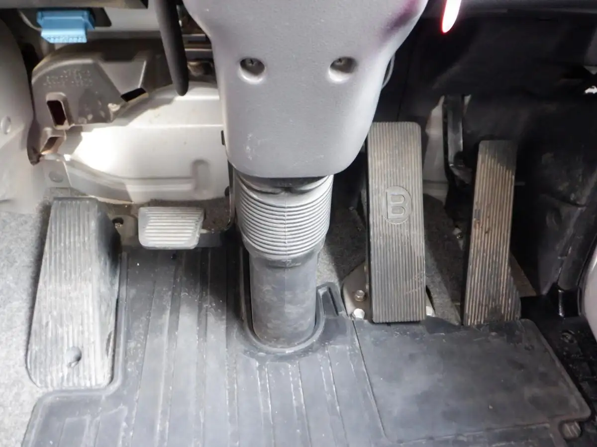 日産UD コンドル 中型/増トン クレーン付 4段 ラジコンの中古トラック画像14