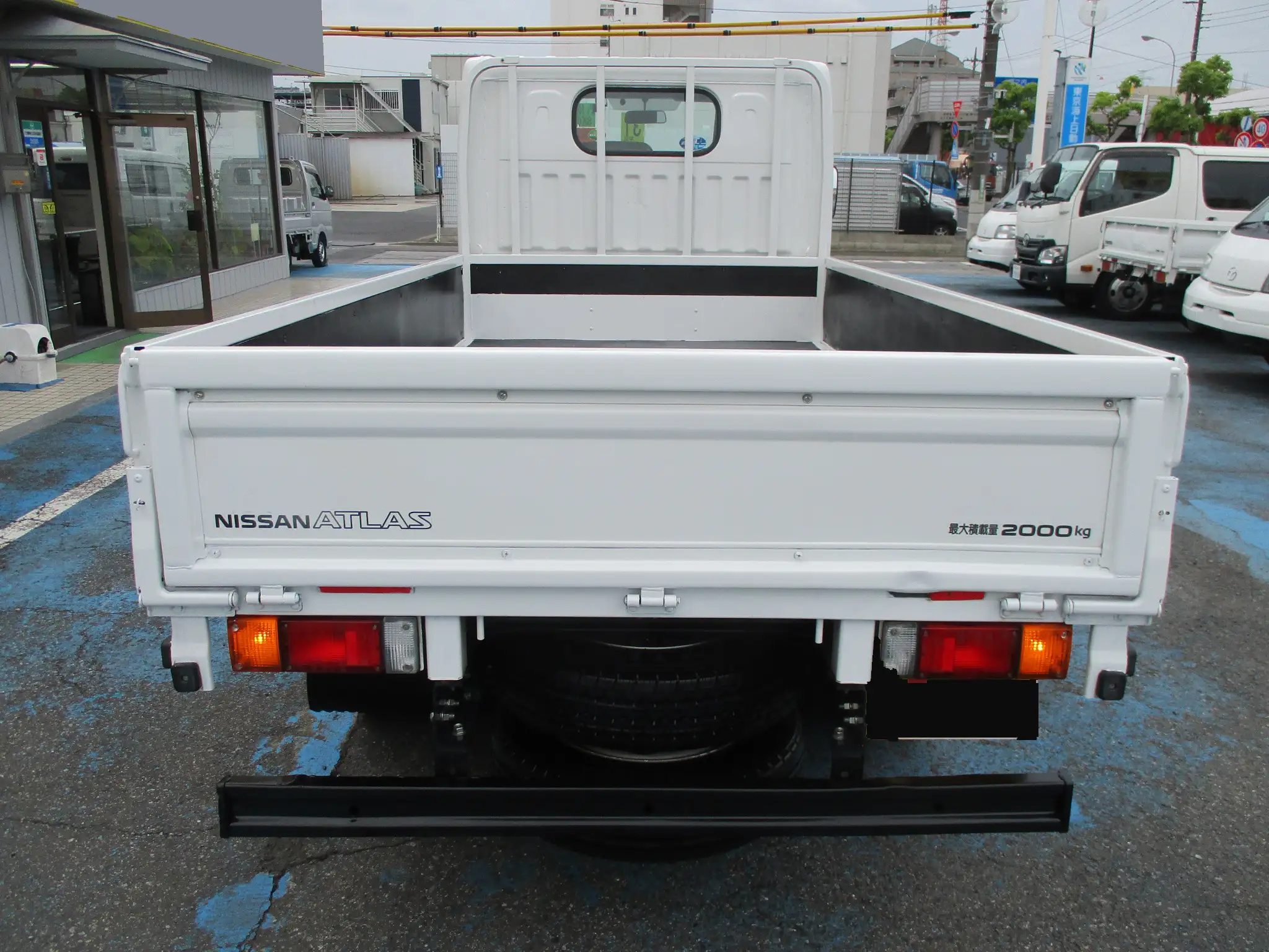 日産 アトラス 小型 平ボディ SKG-TZ2F24 H31/R1の中古トラック画像4