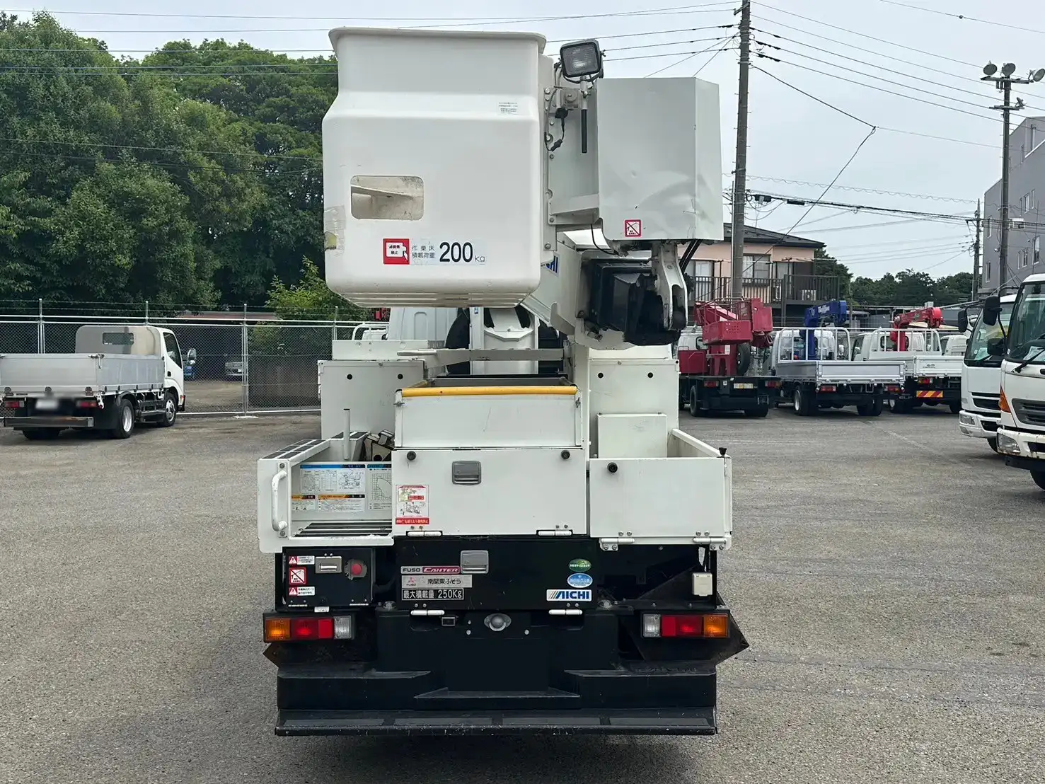 三菱 キャンター 小型 高所・建柱車 高所作業車 電工仕様の中古トラック画像4