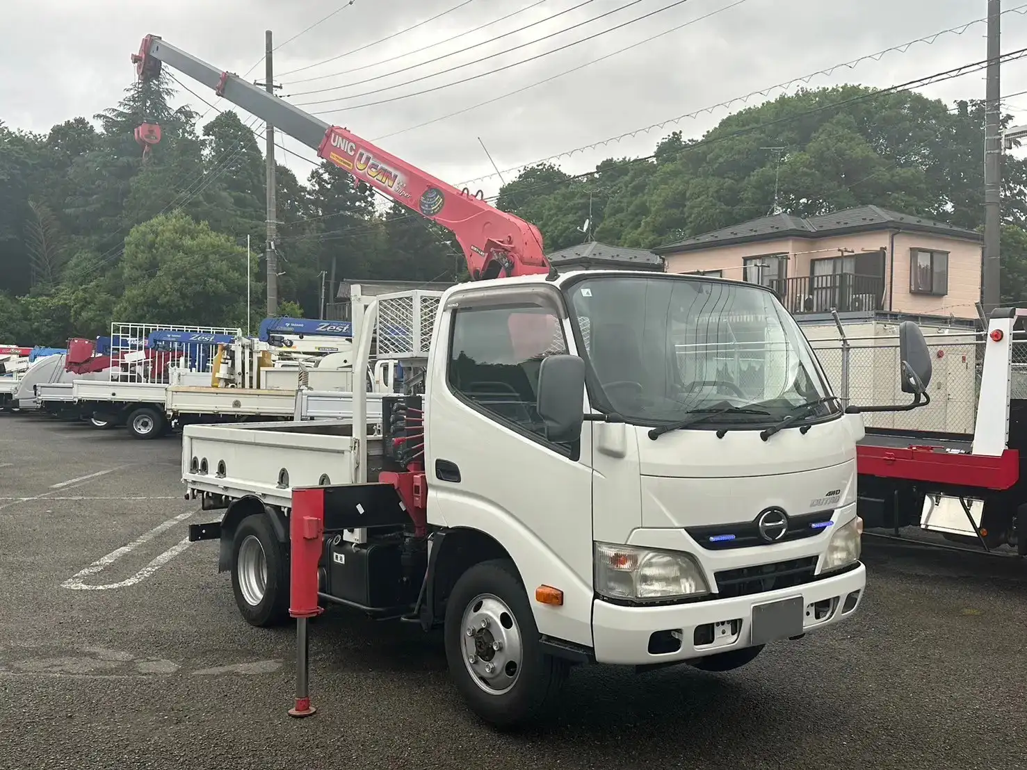 日野 デュトロ 小型 クレーン付 床鉄板 3段の中古トラック画像2