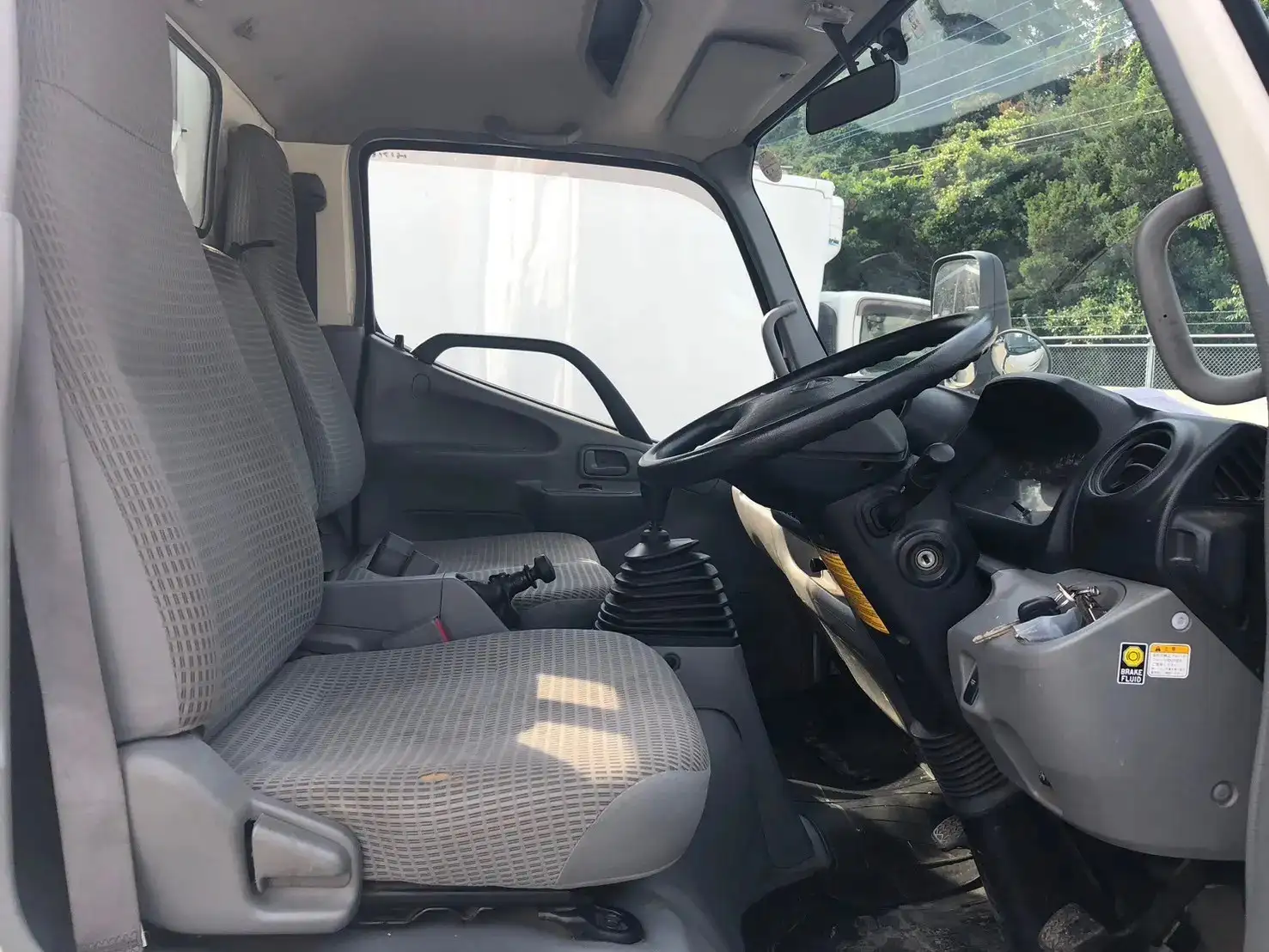 日野 デュトロ 小型 平ボディ TKG-XZU655M H31/R1の中古トラック画像11