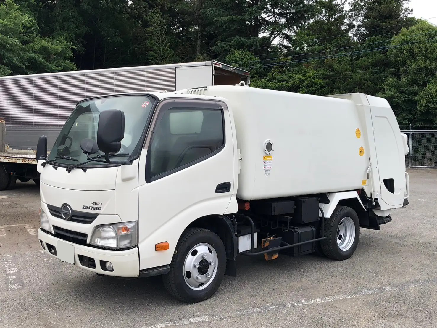 日野 デュトロ 小型 パッカー車 TKG-XZU675M