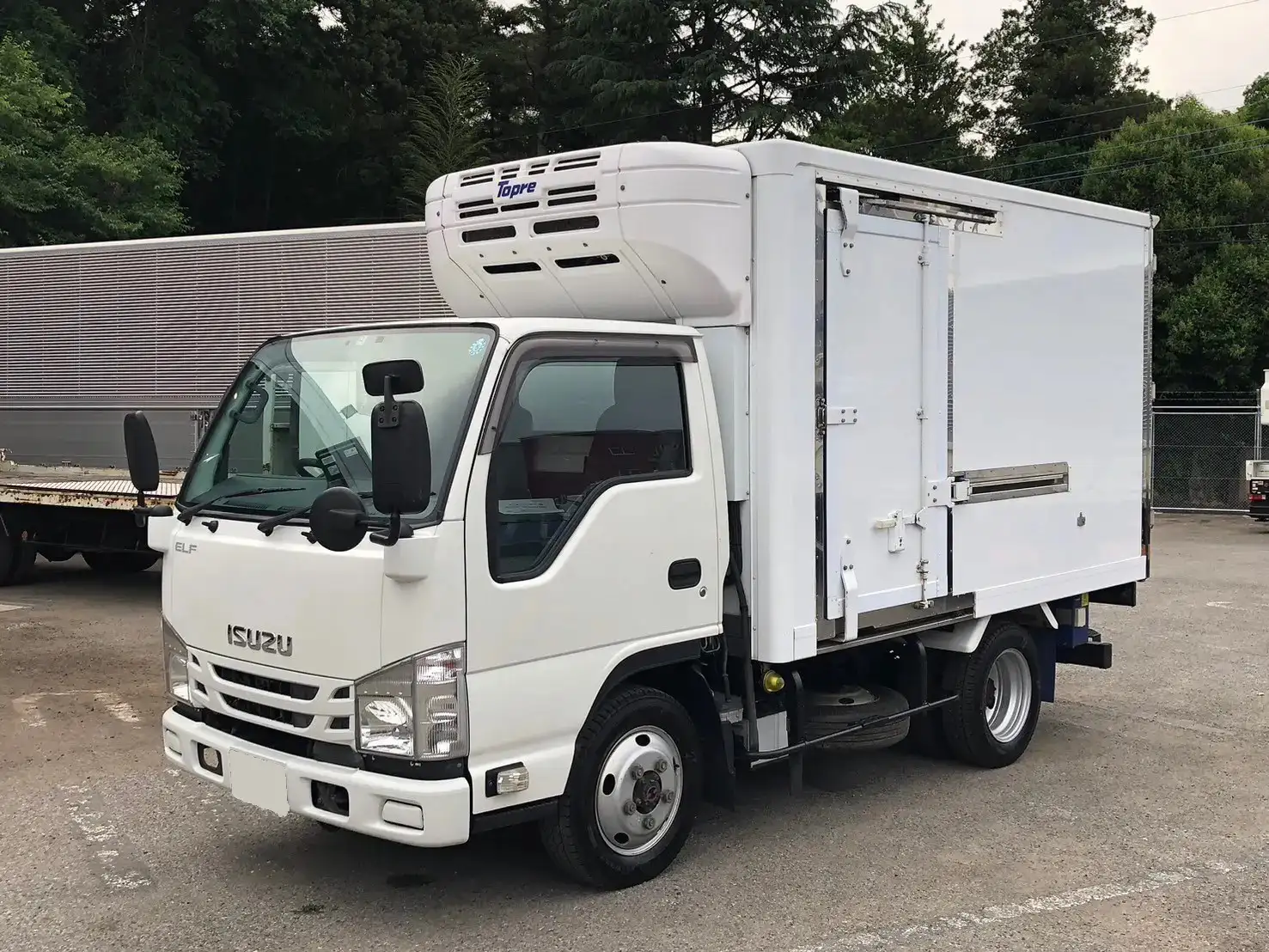 いすゞ エルフ 小型 冷凍冷蔵 低温 スタンバイ の中古トラック【車両No.166704】