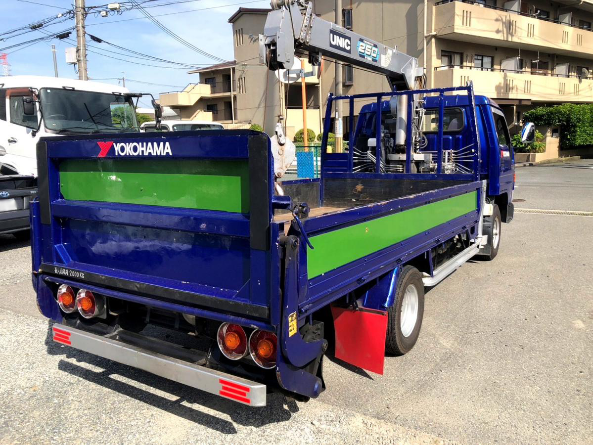 トヨタ ダイナ 小型 クレーン付 パワーゲート 床鉄板の中古トラック画像4