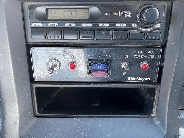 いすゞ ギガ 大型 ミキサー・ポンプ ベッド LKG-CXZ77ATの中古トラック画像16
