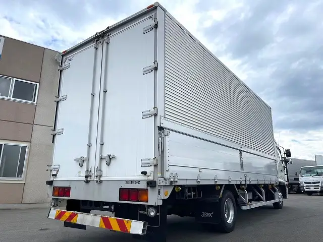 日野 レンジャー 中型/増トン ウイング エアサス ベッドの中古トラック画像3