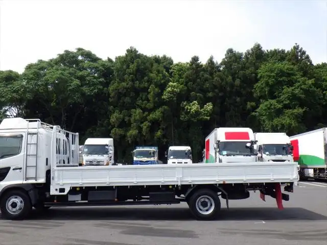 日野 レンジャー 中型/増トン 平ボディ ベッド 2KG-FD2ABAの中古トラック画像11