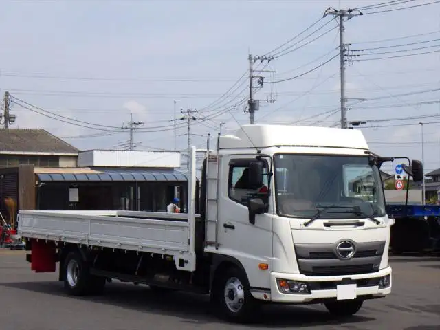 日野 レンジャー 中型/増トン 平ボディ ベッド 2KG-FD2ABAの中古トラック画像2
