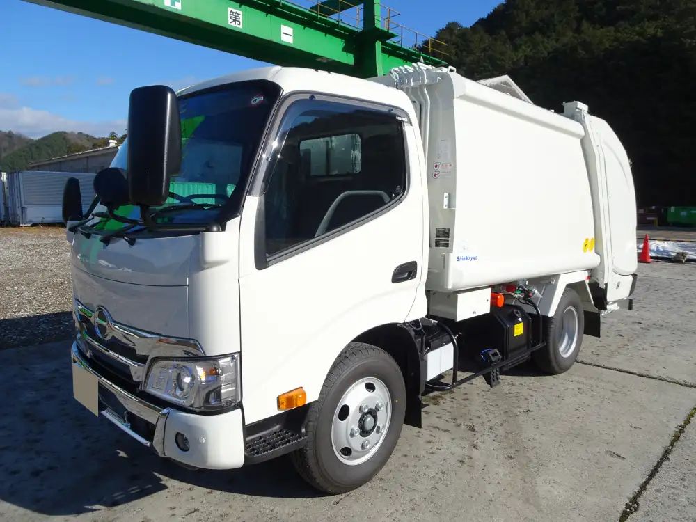 日野 デュトロ 小型 パッカー車 プレス式 2RG-XZU605Xの中古トラック画像1