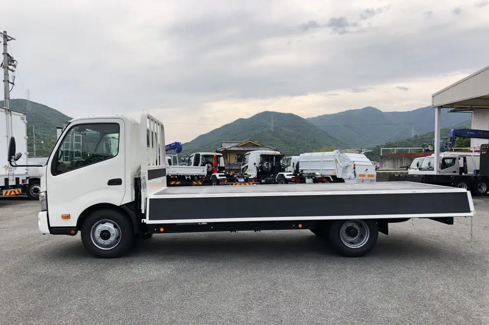 日野 デュトロ 小型 平ボディ 2KG-XZU720M R5の中古トラック画像7