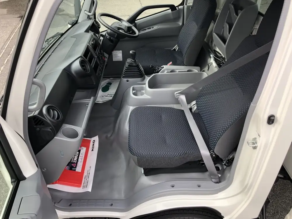 日野 デュトロ 小型 平ボディ 2KG-XZU720M R5の中古トラック画像10