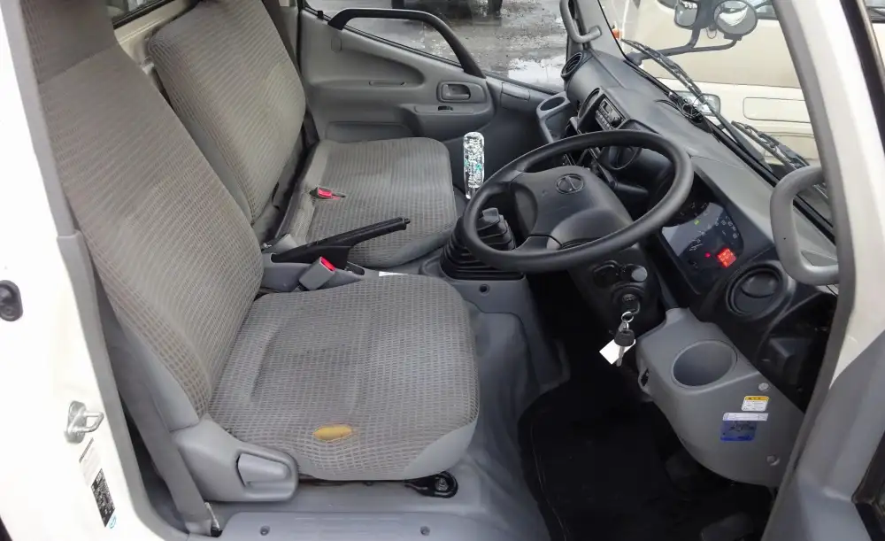 日野 デュトロ 小型 平ボディ TKG-XZU640M H28の中古トラック画像8