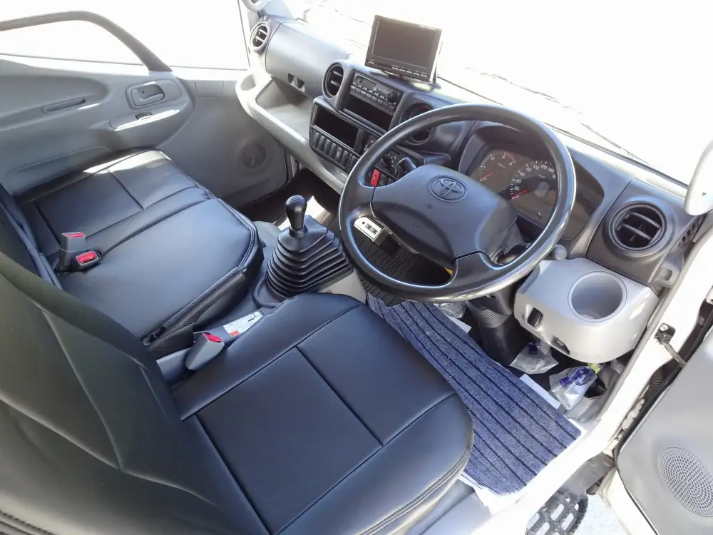 トヨタ ダイナ 小型 特殊車両 TKG-XZU650 H25の中古トラック画像11