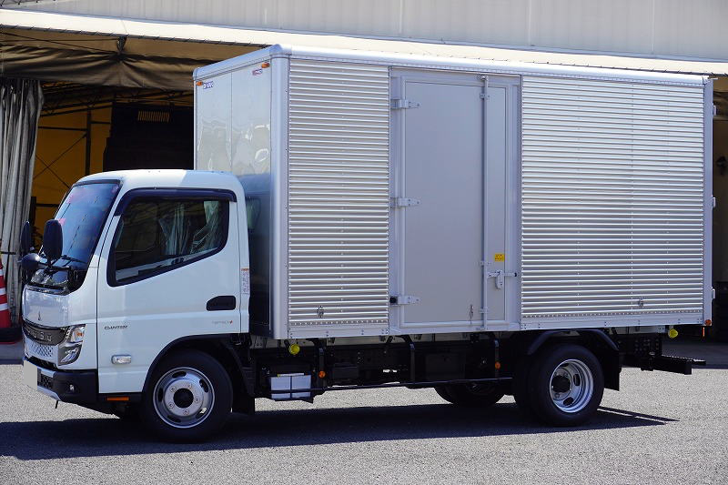 三菱 キャンター 小型 アルミバン 標準ロング