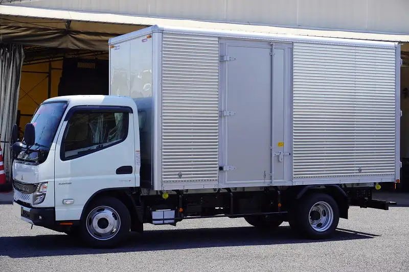 三菱 キャンター 小型 アルミバン サイドドア 2RG-FEAV0 の中古トラック【車両No.166929】