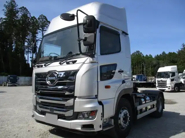 日野 プロフィア 大型 トラクター ハイルーフ 1デフの中古トラック画像1