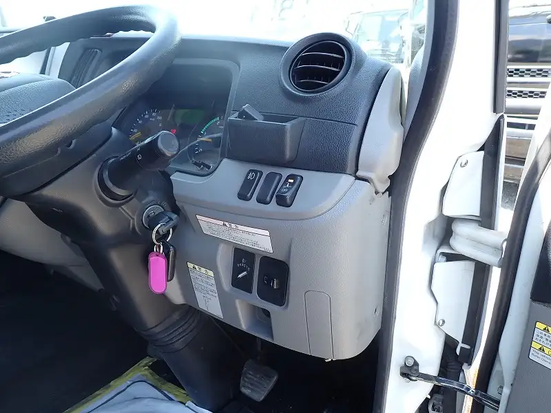 日産 アトラス 小型 アルミバン パワーゲート TRG-FEB5Wの中古トラック画像15