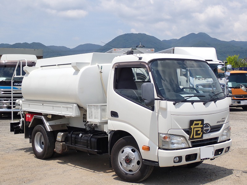 日野 デュトロ 小型 タンク車 ローリー TKG-XZU685Mの中古トラック画像2