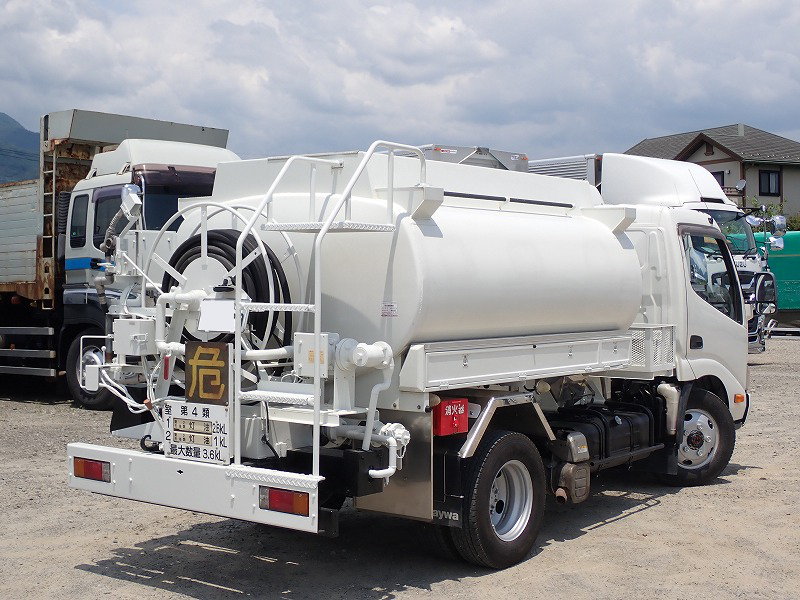日野 デュトロ 小型 タンク車 ローリー TKG-XZU685Mの中古トラック画像3