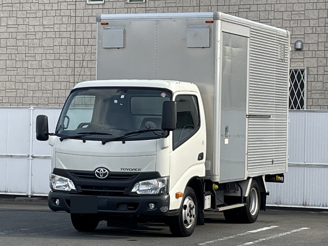 トヨタ トヨエース 小型 アルミバン 10尺
