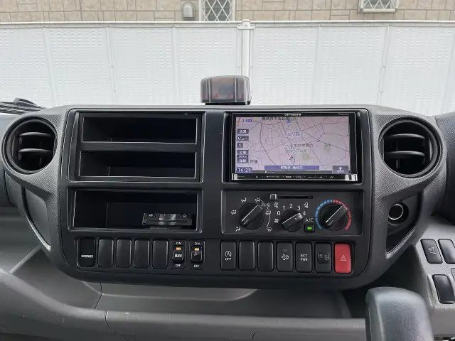トヨタ ダイナ 小型 アルミバン パワーゲート TKG-XZU710の中古トラック画像14
