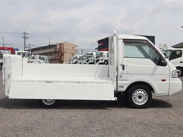 マツダ ボンゴ 小型 平ボディ パワーゲート ABF-SKP2Tの中古トラック画像9