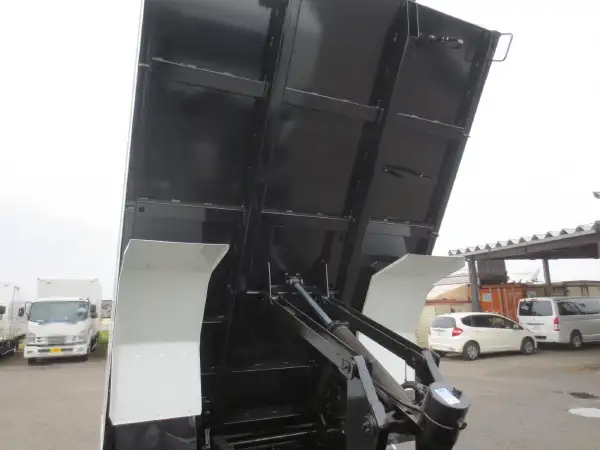 三菱 ファイター 中型/増トン ダンプ 土砂禁 ベッドの中古トラック画像15
