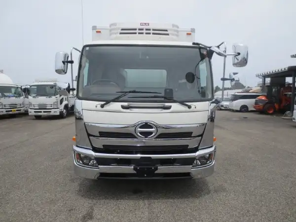 日野 レンジャー 中型/増トン 冷凍冷蔵 低温 パワーゲートの中古トラック画像2