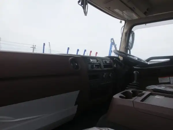 日野 レンジャー 中型/増トン 冷凍冷蔵 低温 パワーゲートの中古トラック画像14