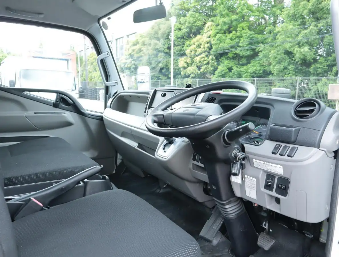 日産 アトラス 小型 平ボディ TRG-FEB2W H30の中古トラック画像9