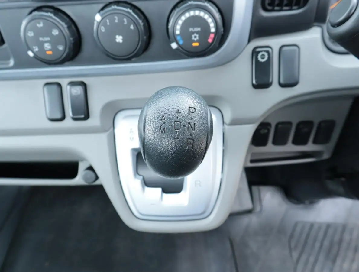日産 アトラス 小型 平ボディ TRG-FEB2W H30の中古トラック画像11