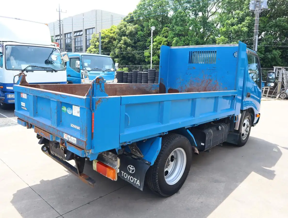 トヨタ ダイナ 小型 ダンプ 強化 TKG-XZU620Dの中古トラック画像2