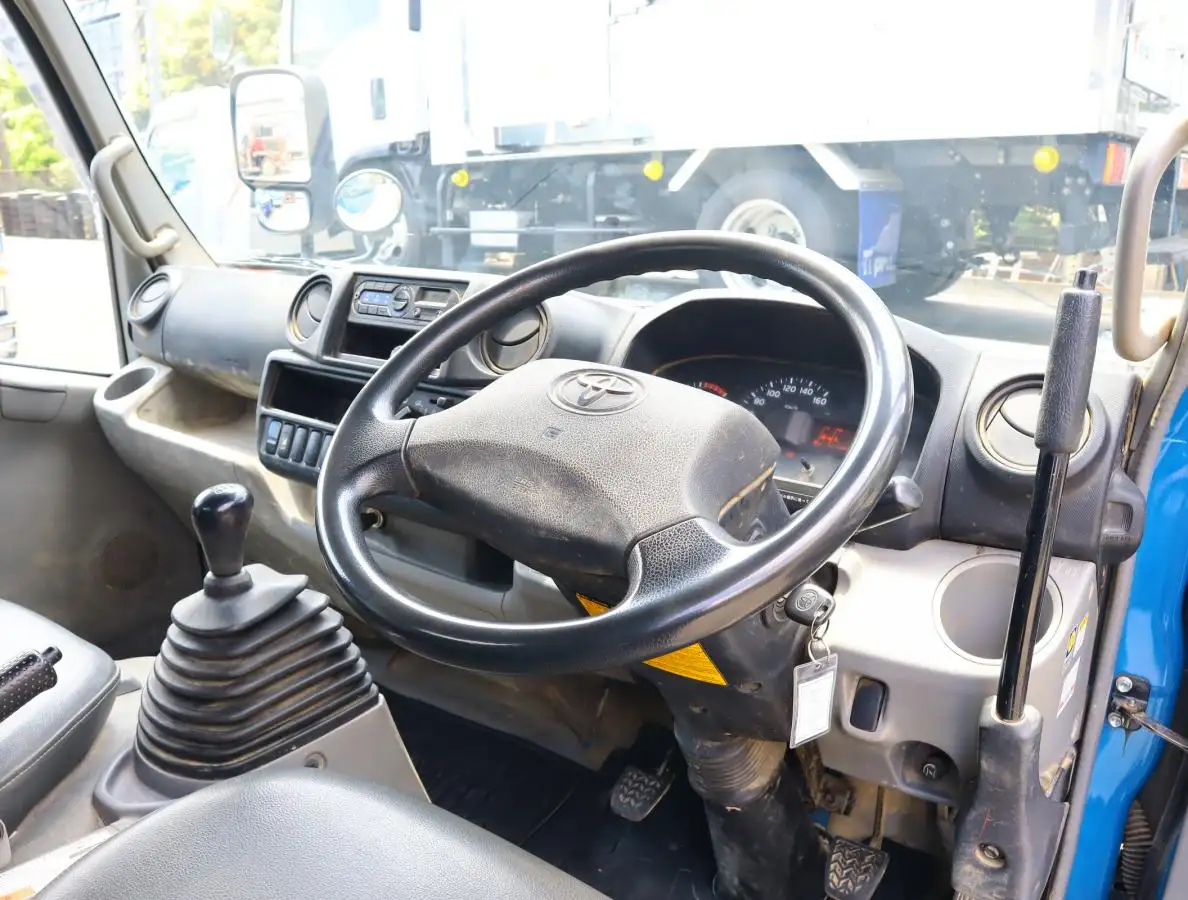 トヨタ ダイナ 小型 ダンプ 強化 TKG-XZU620Dの中古トラック画像10