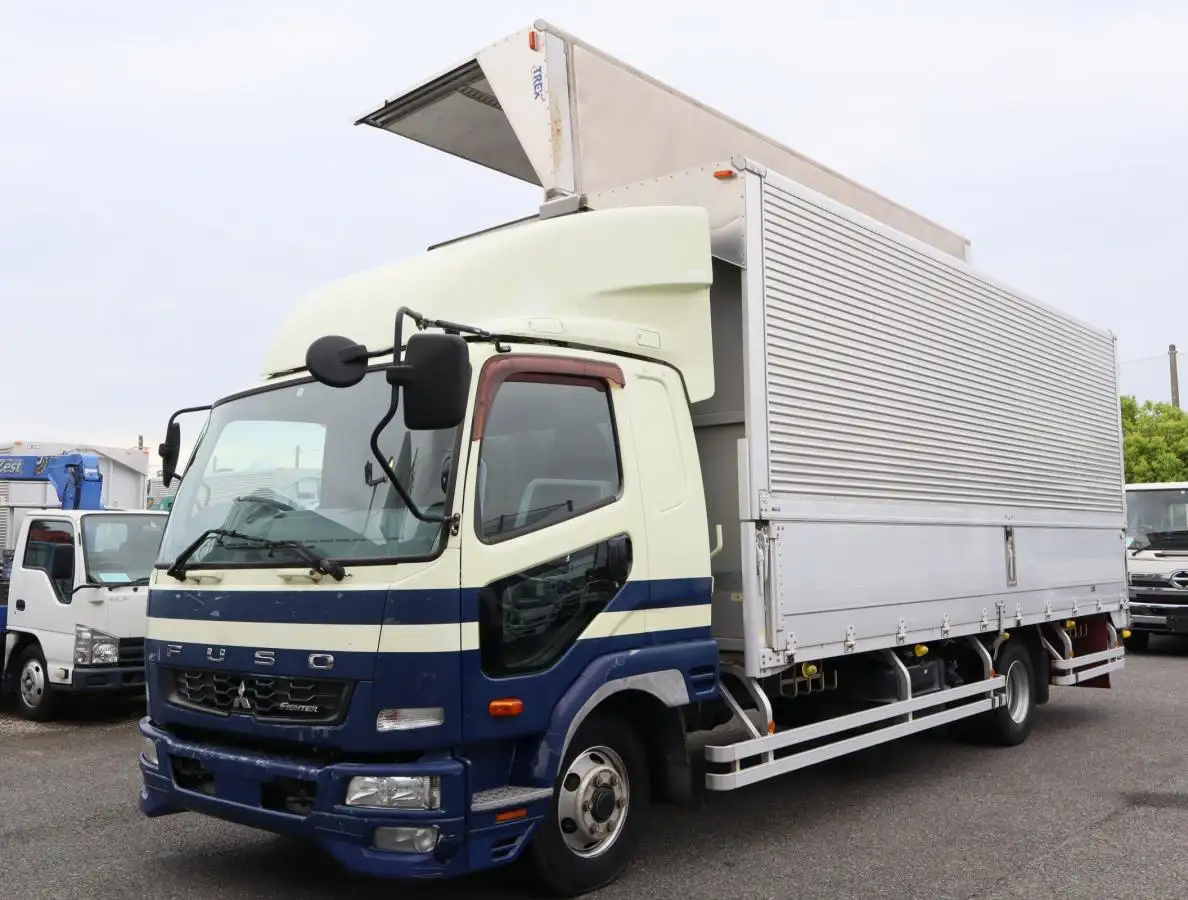 三菱 ファイター 中型/増トン ウイング ベッド TKG-FK61Fの中古トラック画像1