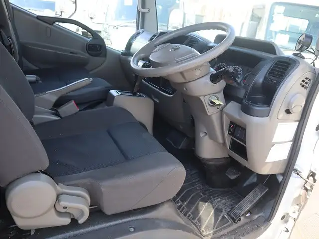 日産 アトラス 小型 平ボディ Wキャブ パワーゲートの中古トラック画像11