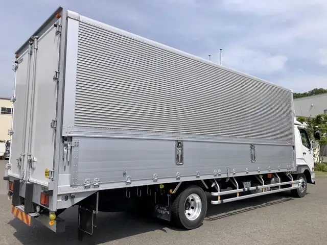 三菱 ファイター 中型/増トン ウイング エアサス ベッドの中古トラック画像2