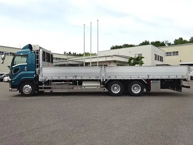 いすゞ ギガ 大型 平ボディ 2PG-CYL77C の中古トラック【車両No