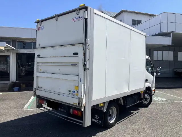 トヨタ トヨエース 小型 アルミバン パワーゲート SKG-XZU605の中古トラック画像2