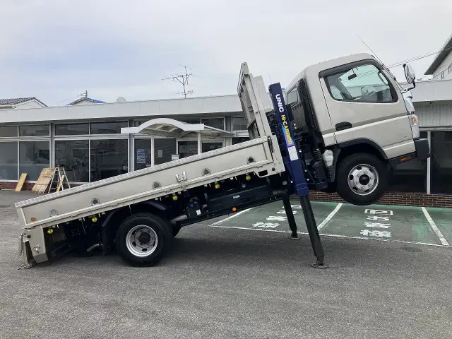 三菱 キャンター 小型 車両重機運搬 ラジコン ウインチの中古トラック画像4