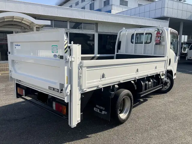 いすゞ エルフ 小型 平ボディ パワーゲート TKG-NMR85Rの中古トラック画像2