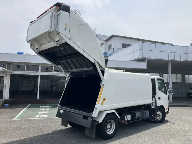 日野 デュトロ 小型 パッカー車 プレス式 TKG-XZU710Mの中古トラック画像4