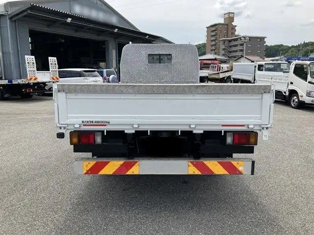 いすゞ エルフ 小型 平ボディ TPG-NPR85YN H28の中古トラック画像3