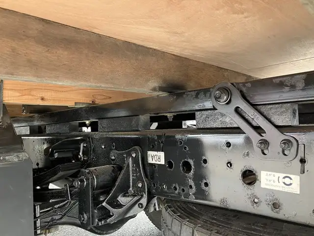 いすゞ エルフ 小型 平ボディ TPG-NPR85YN H28の中古トラック画像15