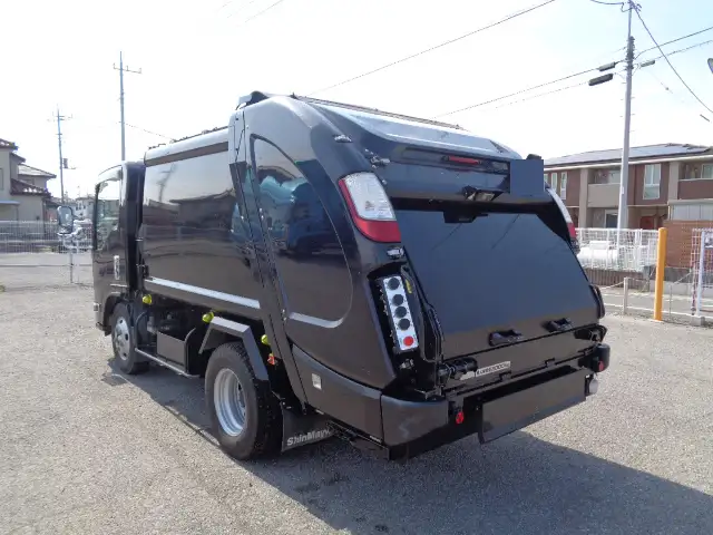 いすゞ エルフ 小型 パッカー車 プレス式 TPG-NMR85Nの中古トラック画像4