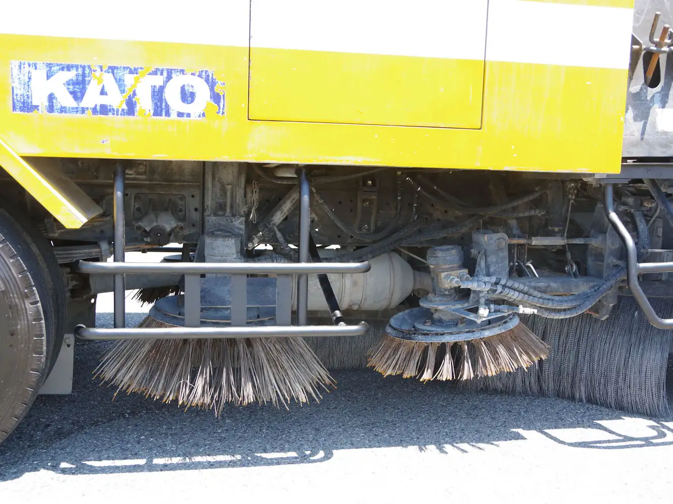 日野 デュトロ 小型 タンク車 その他 BDG-XZU334M改の中古トラック画像15
