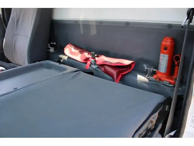 いすゞ エルフ 小型 アルミバン ボトルカー サイドドアの中古トラック画像11