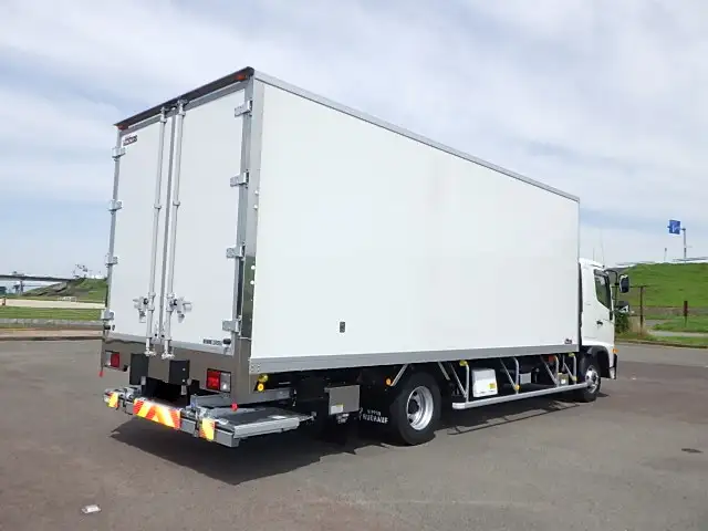 日野 レンジャー 中型/増トン 冷凍冷蔵 低温 パワーゲートの中古トラック画像2