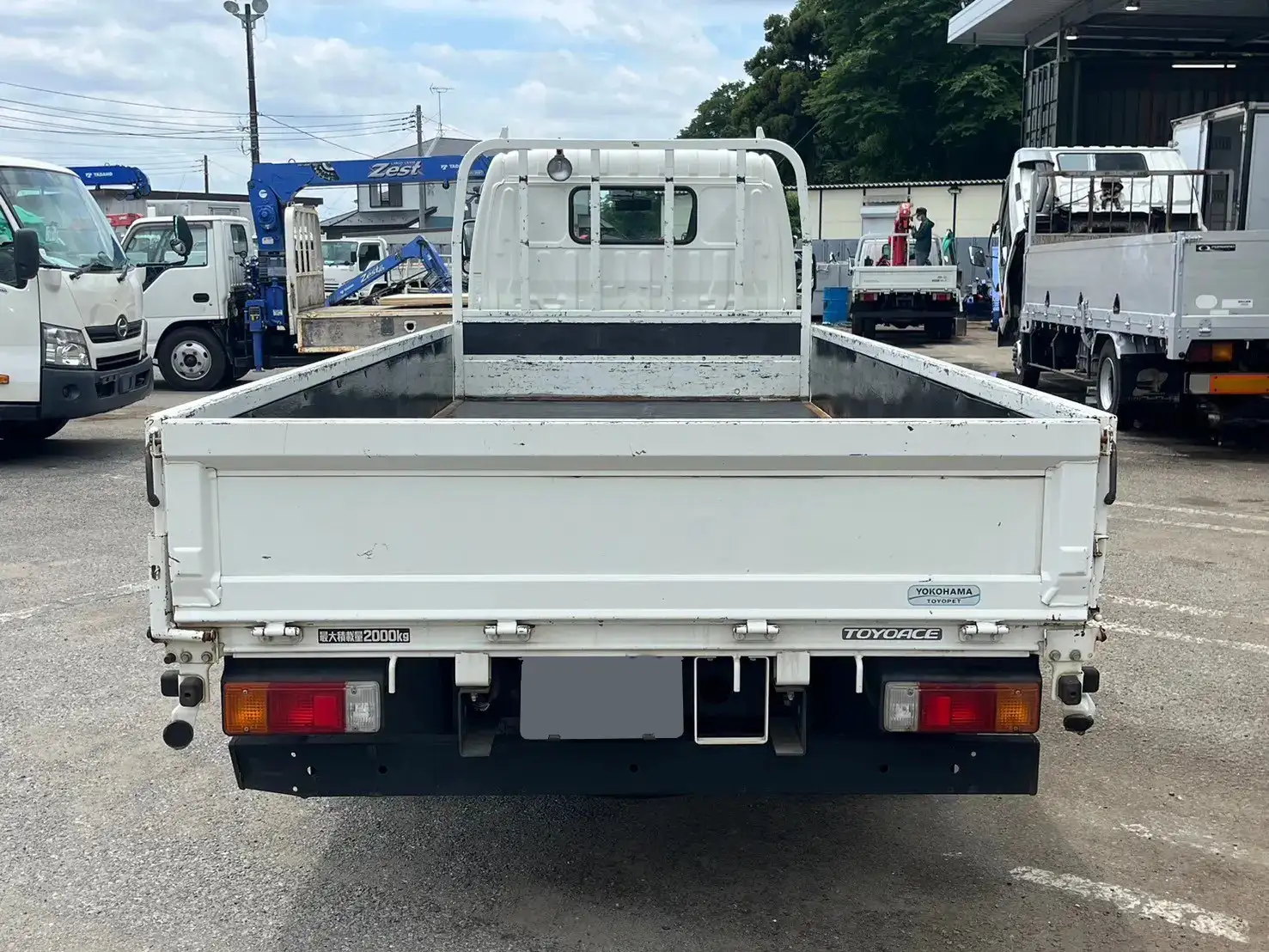 トヨタ トヨエース 小型 平ボディ TKG-XZC655 H30の中古トラック画像4