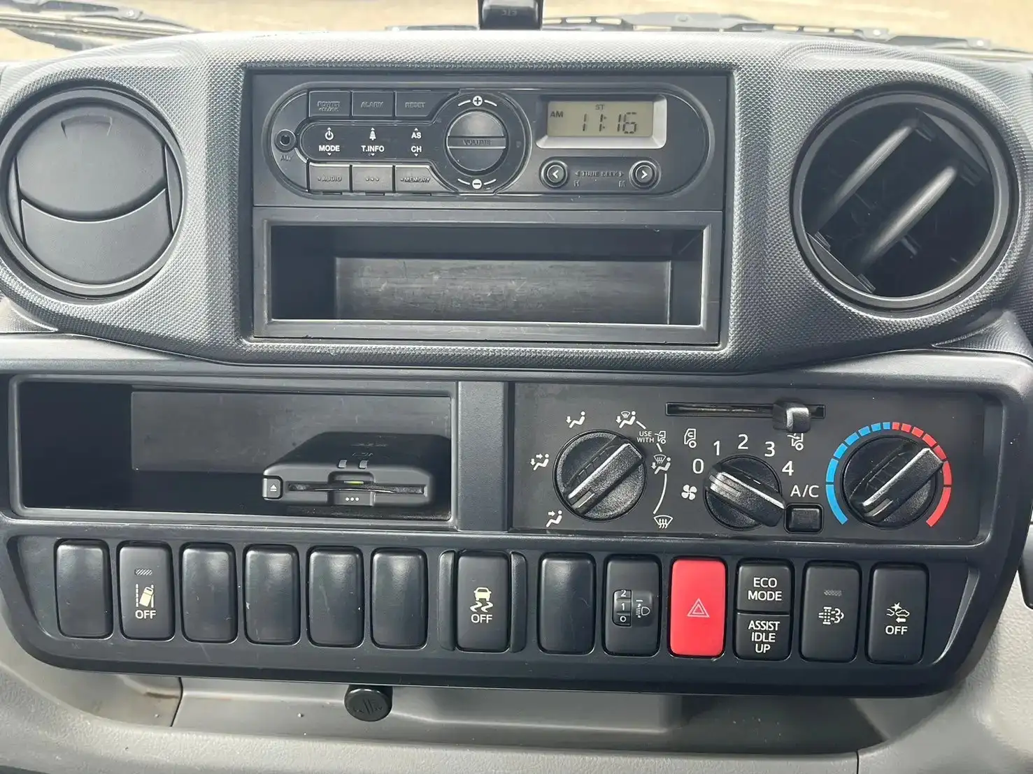 トヨタ トヨエース 小型 平ボディ TKG-XZC655 H30の中古トラック画像15
