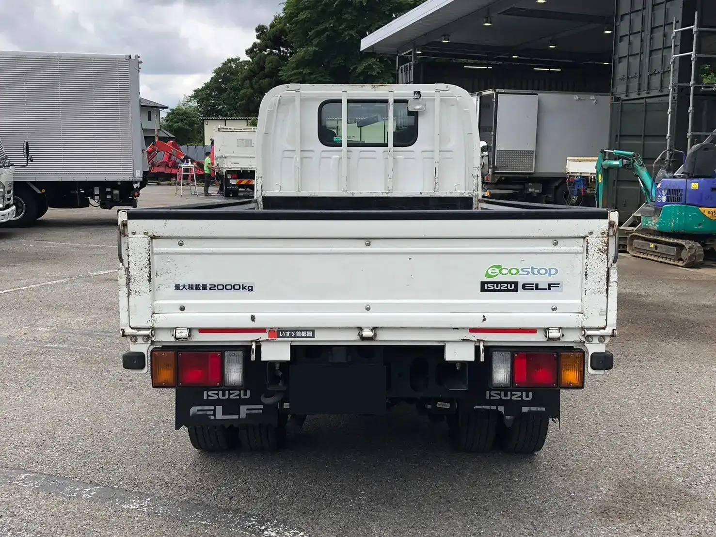 いすゞ エルフ 小型 平ボディ TRG-NJR85A H31/R1の中古トラック画像4